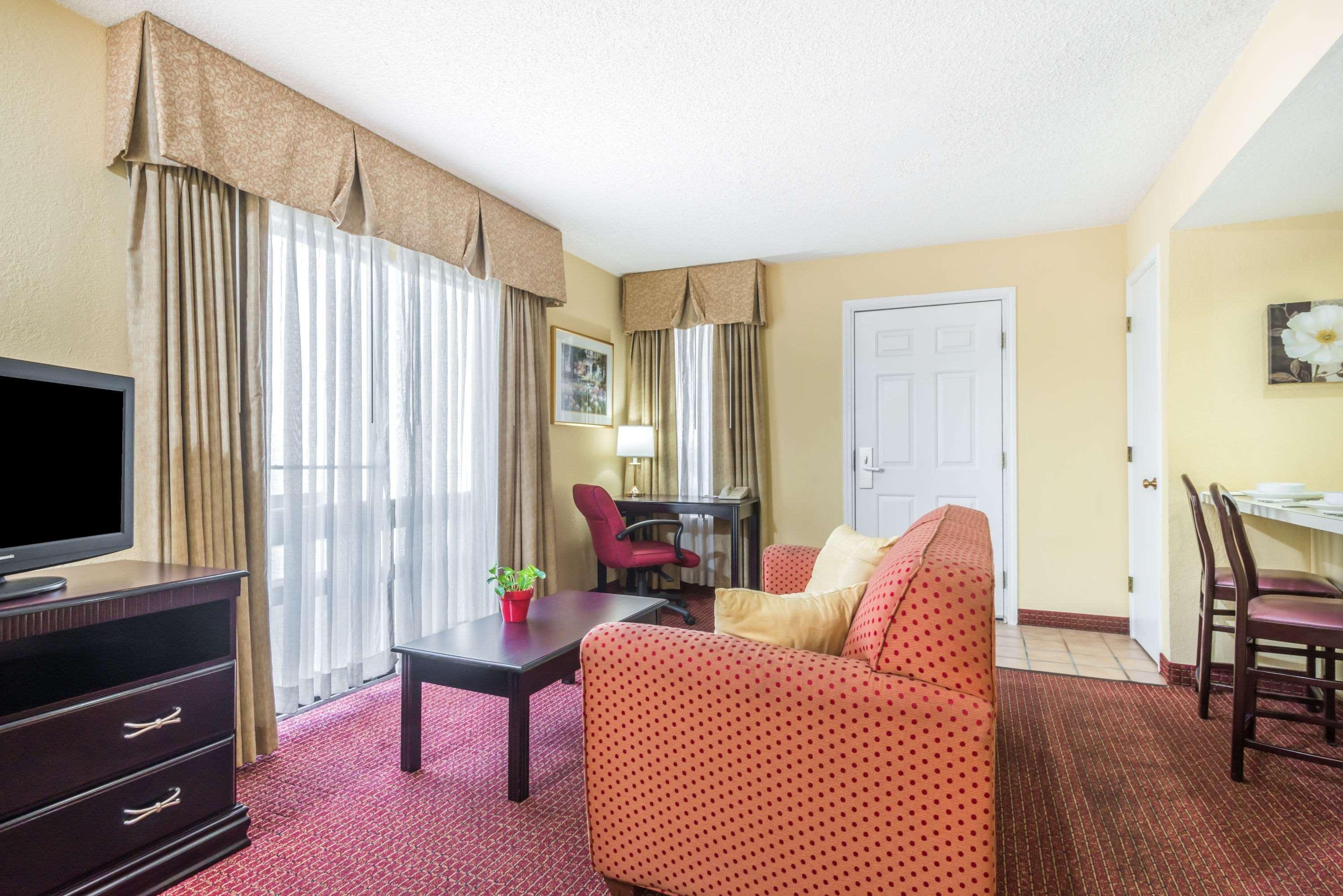 Hawthorn Extended Stay By Wyndham Дейтън Екстериор снимка